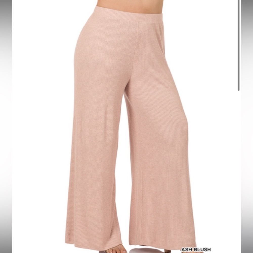 Zenana 3x EUC wide leg ribbed lounge pants Ash Blush pink